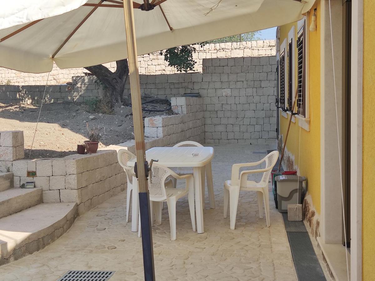 Casa Relax In Periferia Con Ingresso E Parcheggio Privato. Appartement Zimmardo Buitenkant foto
